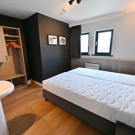 Appartement Modern With Dishwasher Close To *